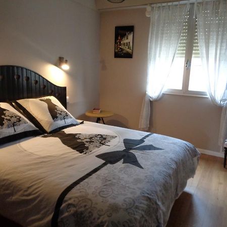 Le Saint Vincent Apartment Еперне Екстериор снимка